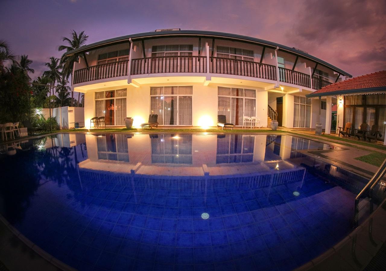 White Rose Beach Resort Marawila Exterior photo